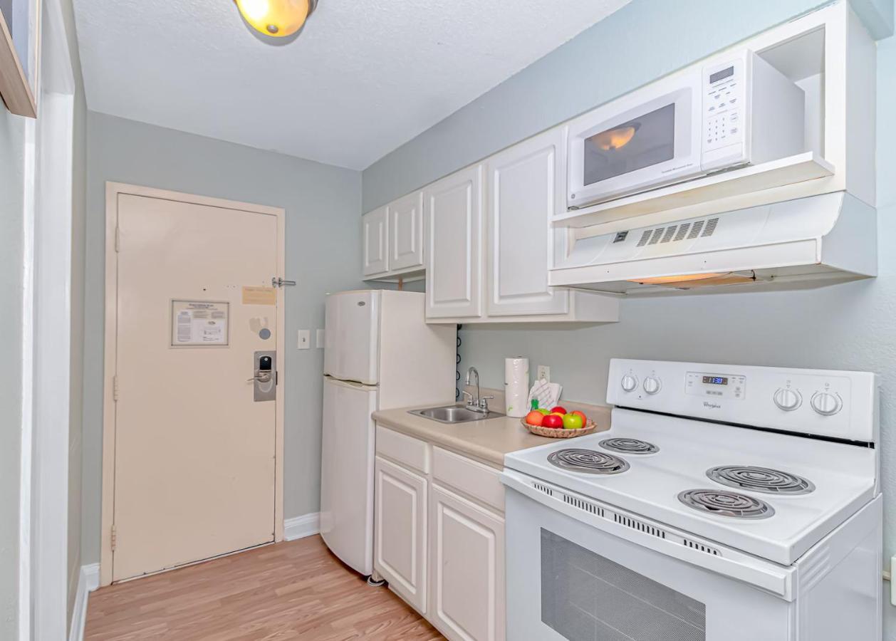 Renovated And Modern! Beautifully Updated Queen Suite! Sea Mist Resort 50410 Perfect For 2-4 Guests! Myrtle Beach Extérieur photo
